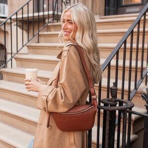 Poppy & Peonies the SIDEKICK in chestnut